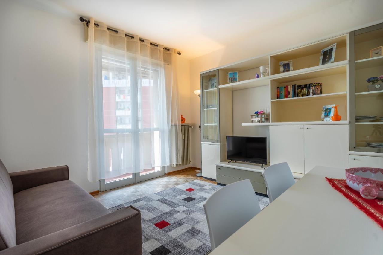 Zia Dina Apartment Pasian di Prato エクステリア 写真