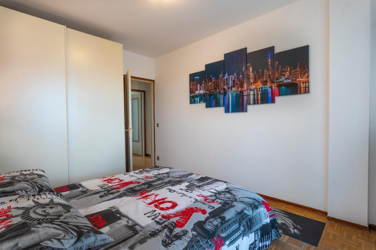 Zia Dina Apartment Pasian di Prato エクステリア 写真
