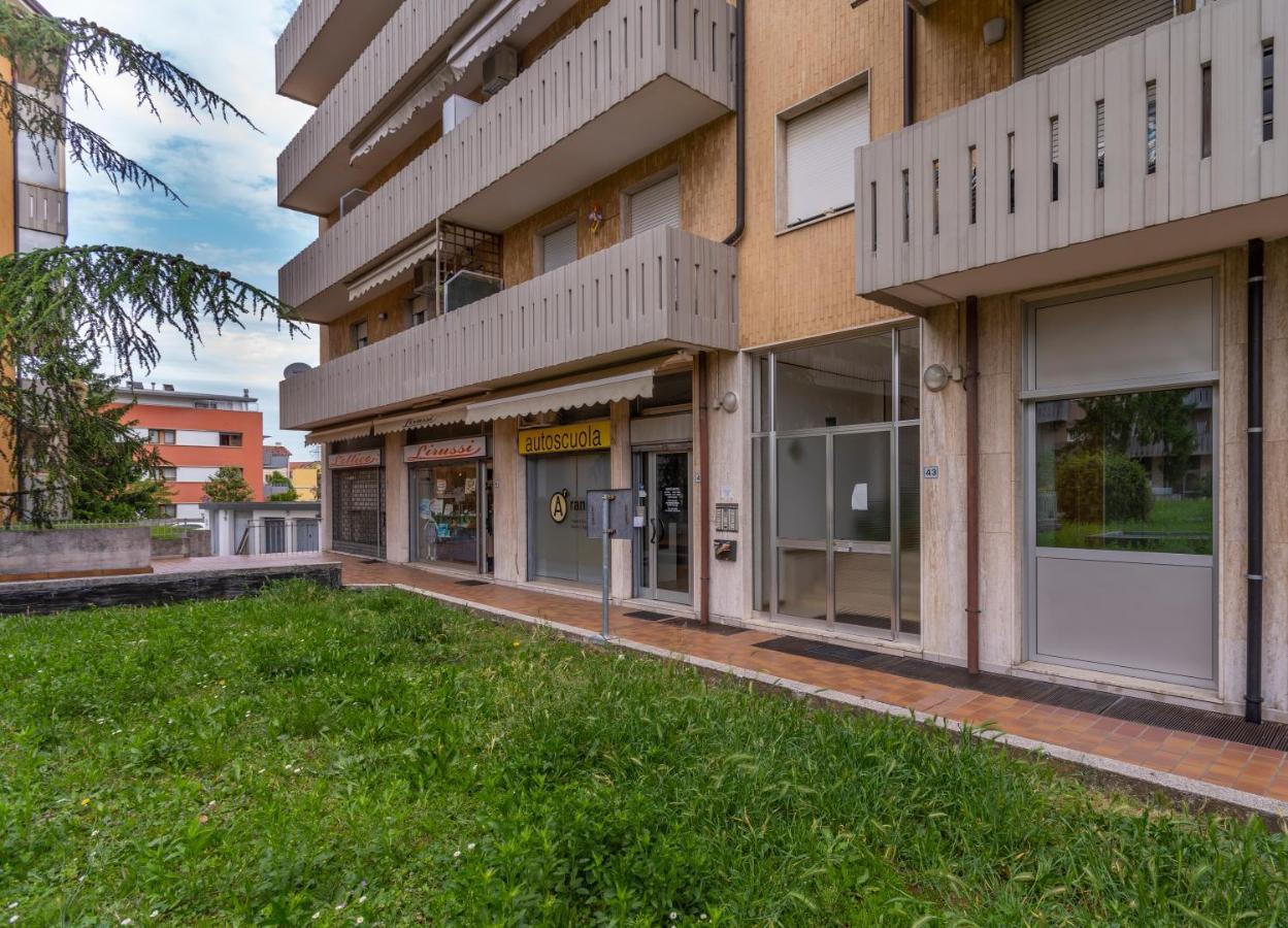 Zia Dina Apartment Pasian di Prato エクステリア 写真